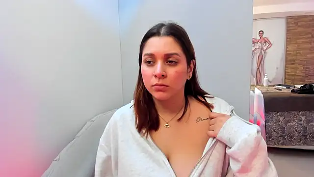 SophiaLaurens online show from 02.07.25