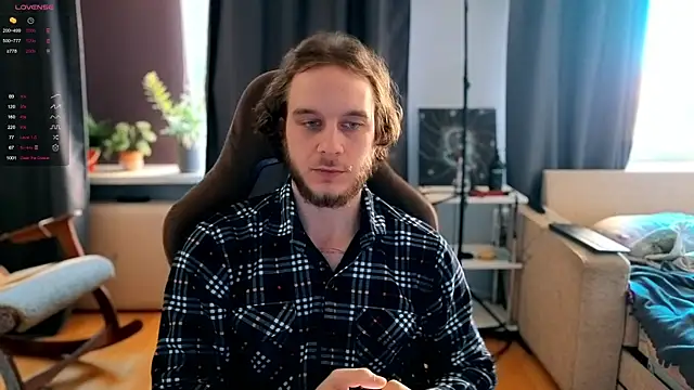 pleasure8869 online show from 10.17.25