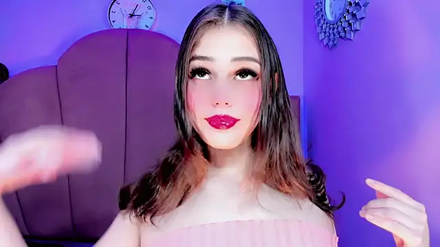 ValeriaAguilar online show from 09.27.25