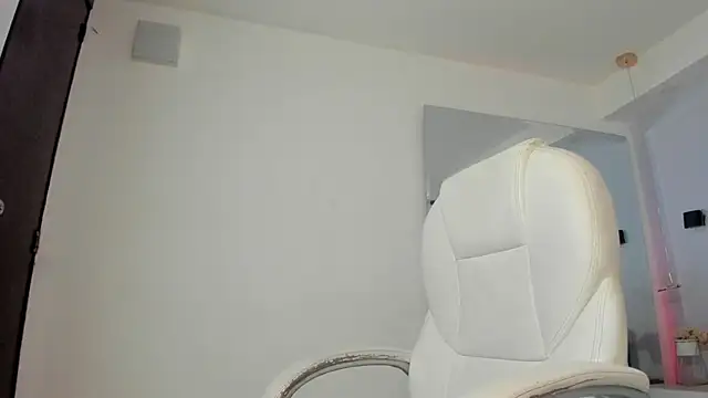 ginebra ness online show from 10.27.25