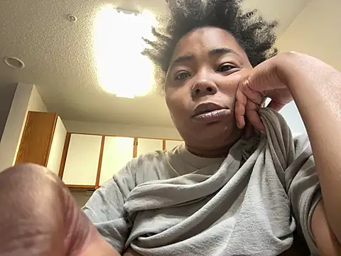 Snapshot of JCCaramelbarbie1 chatting on 01.12.25 JCCaramelbarbie1 online show from 01.12.25