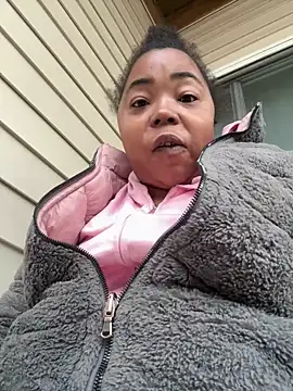 Snapshot of JCCaramelbarbie1 chatting on 02.16.25 JCCaramelbarbie1 online show from 02.16.25