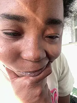 Snapshot of JCCaramelbarbie1 chatting on 03.05.25 JCCaramelbarbie1 online show from 03.05.25