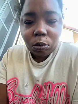 Snapshot of JCCaramelbarbie1 chatting on 11.03.25 JCCaramelbarbie1 online show from 11.03.25