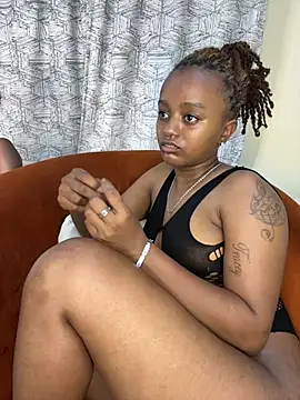 Doublefreaks online show from 02.11.26