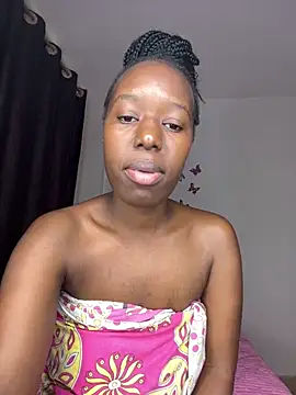 Oliviia  online show from 11.07.25