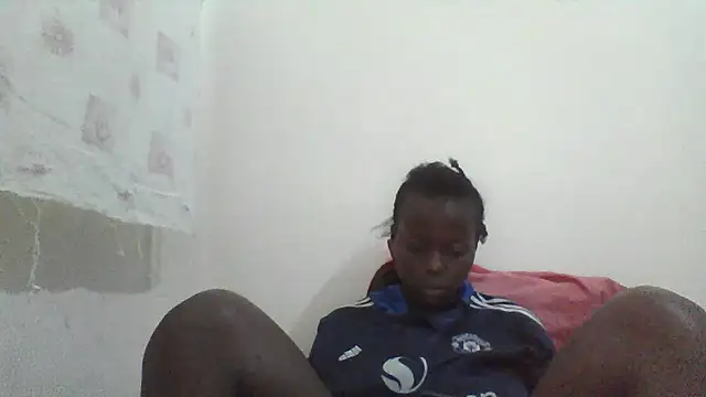 Snapshot of ebony_curvedass chatting on 10.13.25 ebony curvedass online show from 10.13.25