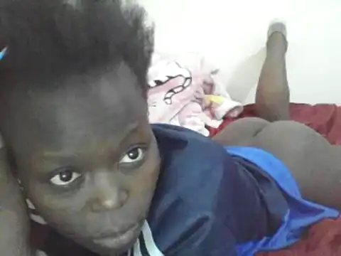 Snapshot of ebony_curvedass chatting on 10.14.25 ebony curvedass online show from 10.14.25