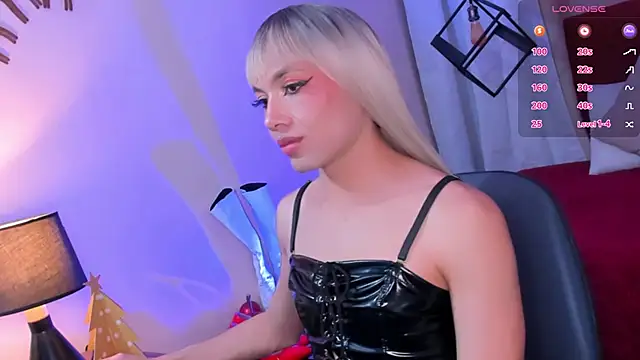 Megan Do Santos online show from 12.12.24