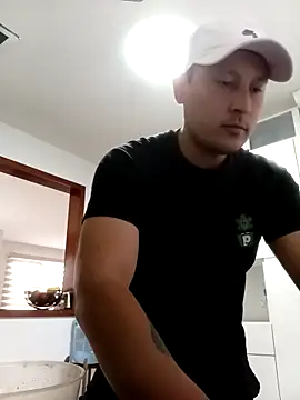 Snapshot of Zordomud0 chatting on 02.25.26 Zordomud0 online show from 02.25.26