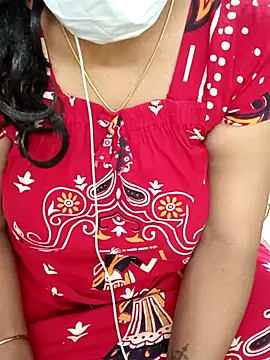 Snapshot of Aishu-tamil09 chatting on 03.06.25 Aishu-tamil09 online show from 03.06.25