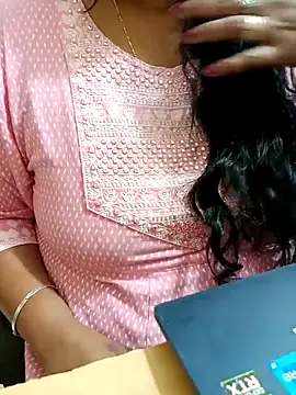 Aishu-tamil09 online show from 10.31.25