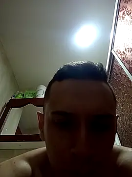 Snapshot of DirtSurcease chatting on 11.05.25 DirtSurcease online show from 11.05.25