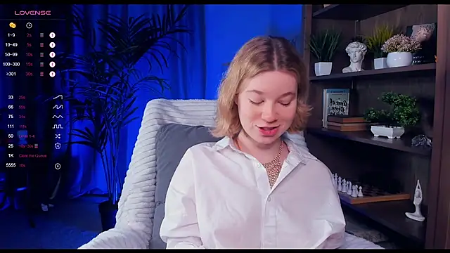 PollyHathor online show from 01.12.25