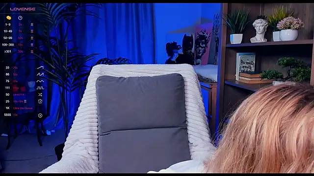 PollyHathor online show from 01.14.25
