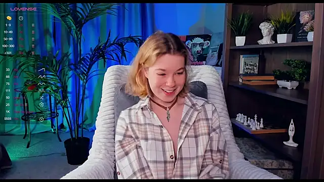 PollyHathor online show from 02.03.25