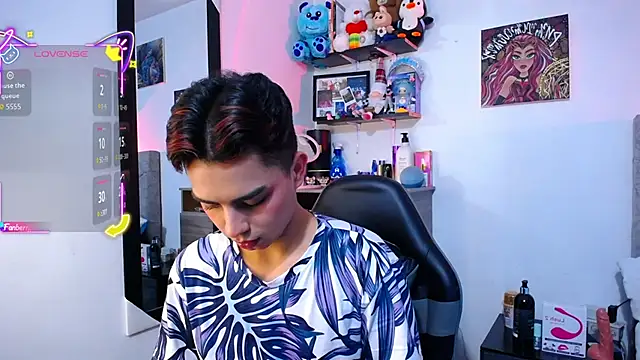 OwenBluee online show from 02.03.26