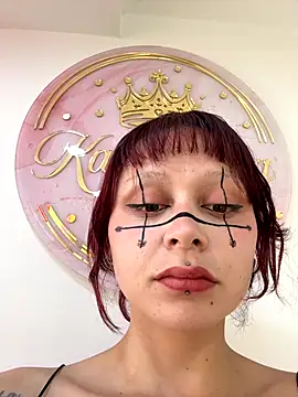 Snapshot of bombom_6 chatting on 10.30.25 bombom 6 online show from 10.30.25