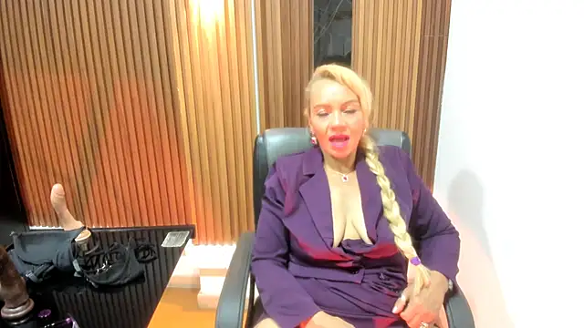 AnastasiaTaylor  online show from 02.27.25