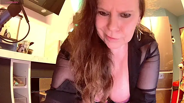 Endrocleia online show from 02.27.25