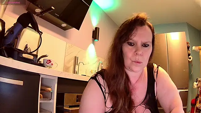 Endrocleia online show from 10.21.25