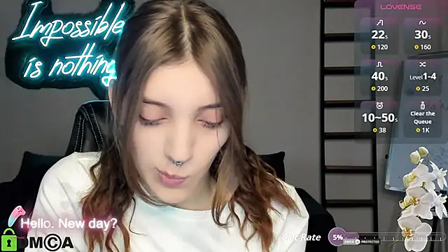 Snapshot of CherryBloom777 chatting on 10.18.25 CherryBloom777 online show from 10.18.25