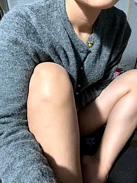 Girllikesexx2 online show from 11.27.25