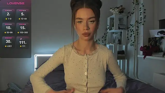 Tune Godness online show from 01.03.25