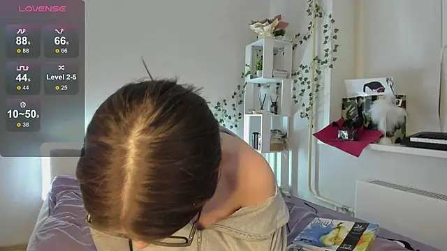 Tune Godness online show from 01.14.25