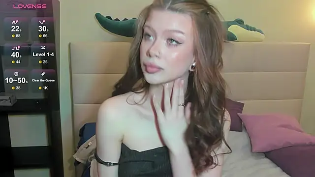 Tune Godness online show from 03.22.25