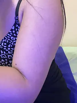 Snapshot of Sukara_bb chatting on 09.21.25 Sukara bb online show from 09.21.25