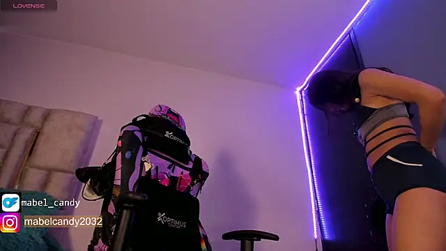 mabel candy online show from 04.15.26