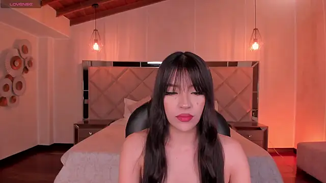 ValeriaRiveraX online show from 11.05.25