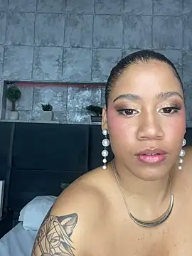 Salome Diaz  online show from 03.12.25