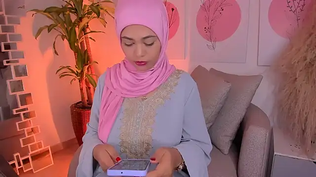 Snapshot of azzahara069 chatting on 03.03.26 azzahara069 online show from 03.03.26