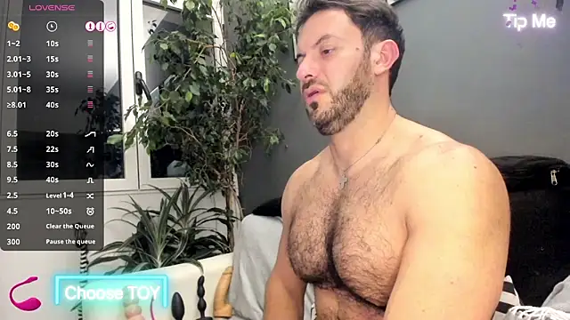 Snapshot of arielenbsas chatting on 11.10.25 arielenbsas online show from 11.10.25