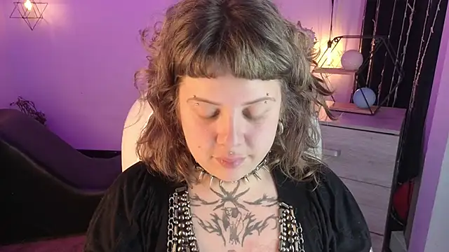 Sabrina scarlett online show from 10.29.25