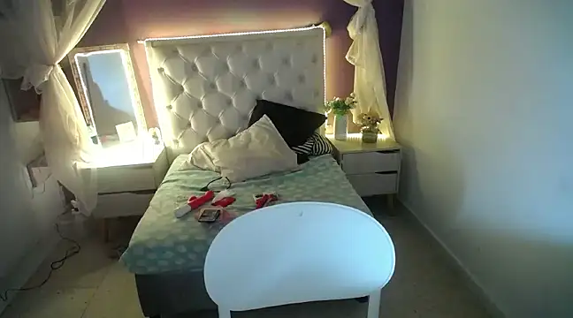 Ingrid Casas online show from 01.17.25