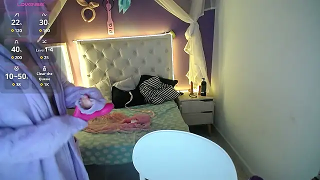 Ingrid Casas online show from 01.23.25