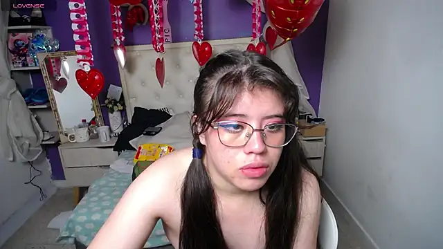 Ingrid Casas online show from 02.24.25