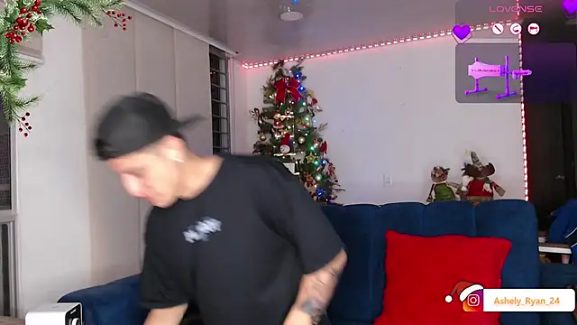 ashely ryan24 online show from 12.14.25