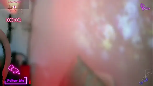 LauGrayJ online show from 12.05.25