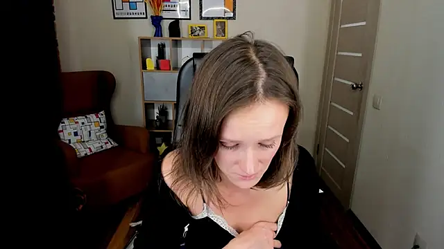 Snapshot of FrancescaCollins chatting on 10.20.25 FrancescaCollins online show from 10.20.25