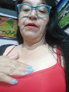 Snapshot of clarita_01 chatting on 02.05.26 clarita 01 online show from 02.05.26