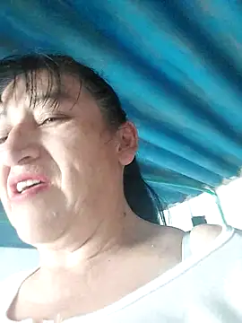 Snapshot of clarita_01 chatting on 02.11.26 clarita 01 online show from 02.11.26