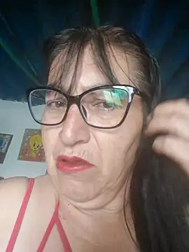 Snapshot of clarita_01 chatting on 02.28.26 clarita 01 online show from 02.28.26