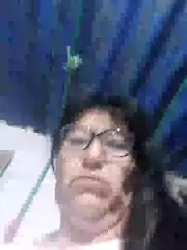 Snapshot of clarita_01 chatting on 06.25.26 clarita 01 online show from 06.25.26