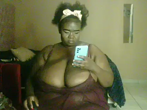 Snapshot of XXXGIANTBOOBS chatting on 01.09.25 XXXGIANTBOOBS online show from 01.09.25