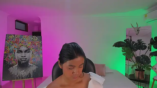 JANYLOVE   online show from 02.24.26