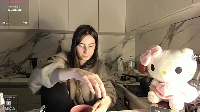 Snapshot of Ayesha_Thebestt chatting on 02.01.26 Ayesha Thebestt online show from 02.01.26